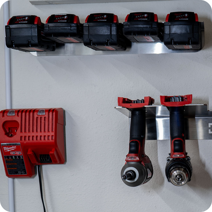 DES Battery Rack for Cordless Tools